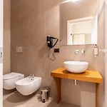 Palazzo Italia 4*