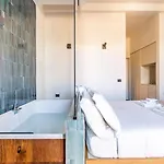 Palazzo Italia 4* 바리